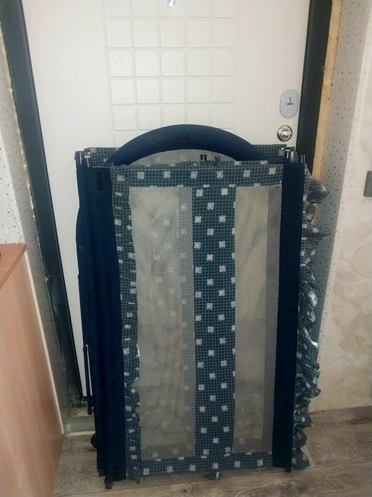 Манеж бесплатно отдам