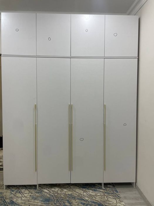 Shkaf sotiladi sex narxida 990 metri harit qilin