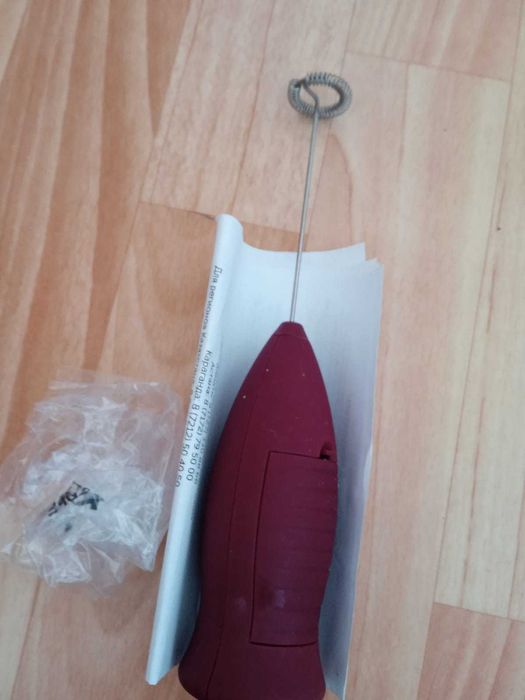 Продам хрустальную конфетницу