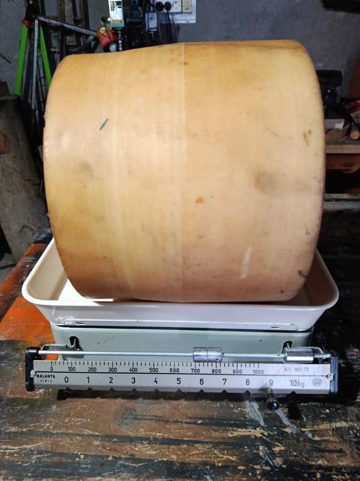 Vând material poliamidă