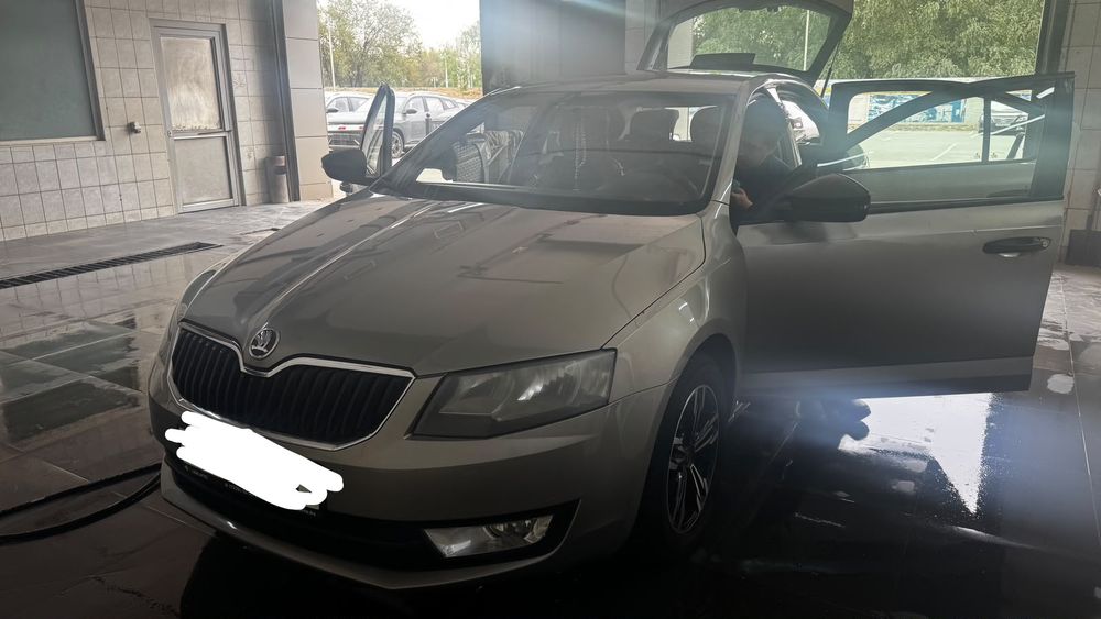 Авто Шкода Октавиа