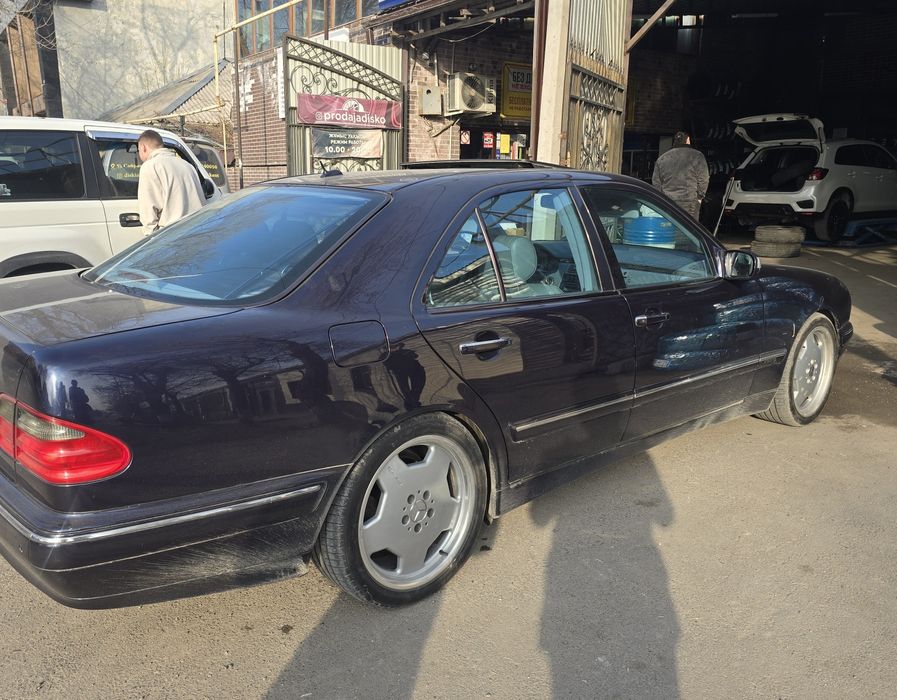 Диски мерседес R18 оригинал 100%