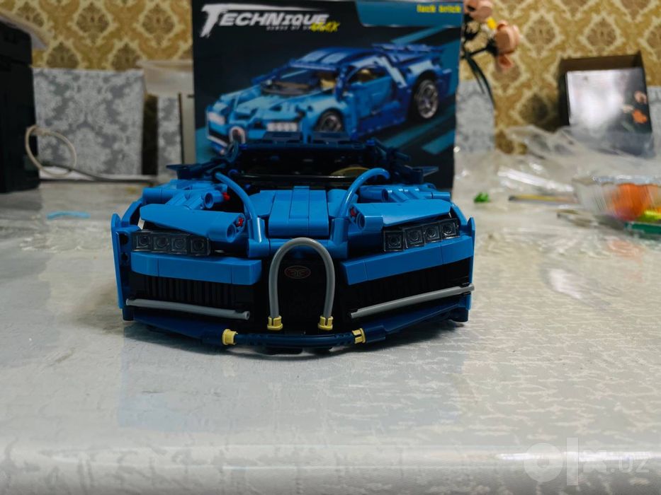 Конструктор, Bugatti Chiron, более 1400 деталей, Собранный.