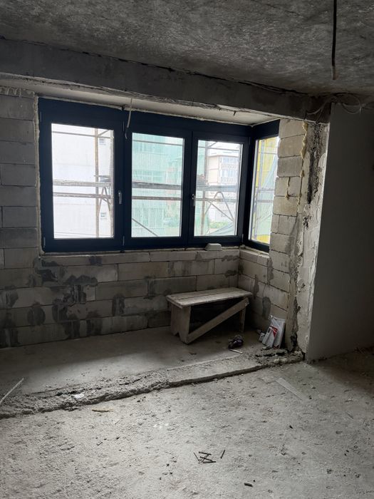Apartament 4 camere Radauti
