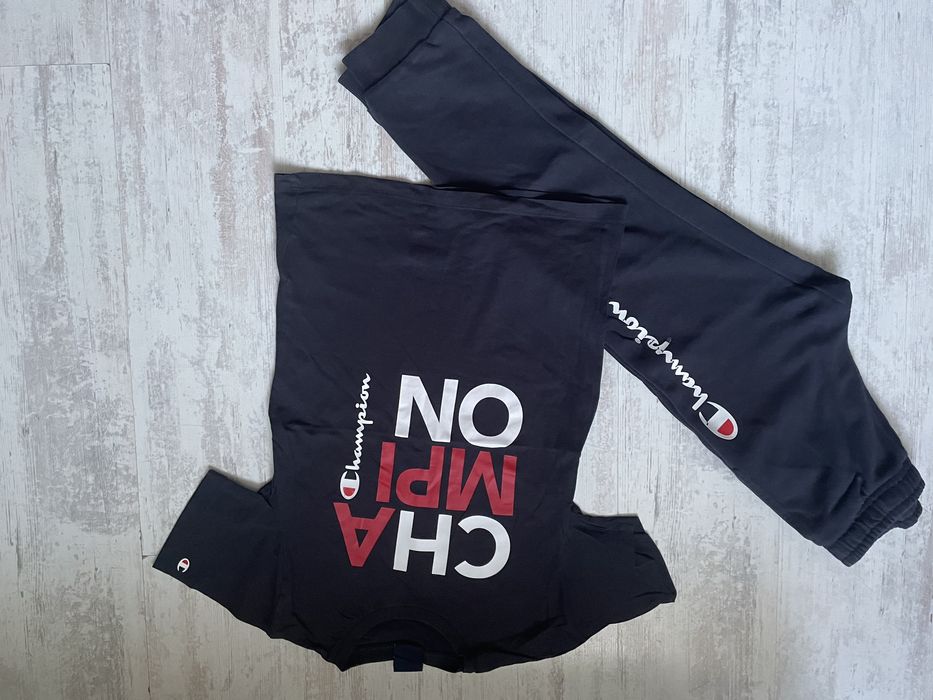 Детски комплект Champion