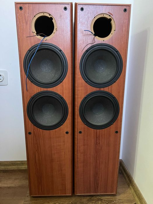 Vand boxe JAMO defecte