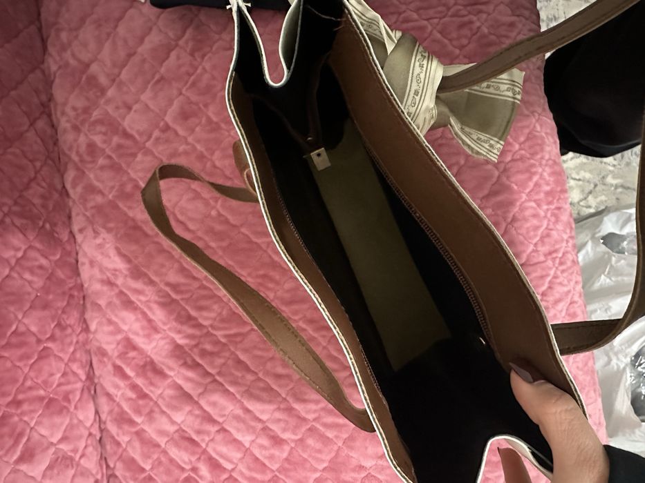 Сумка тоут в коричнево белом цвете