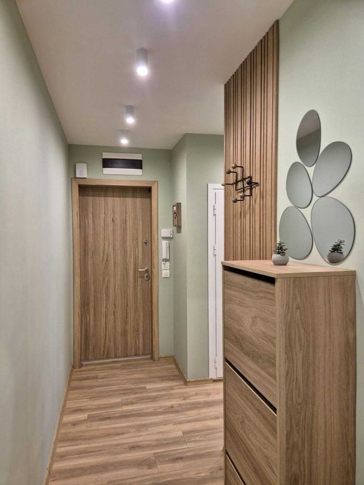 Дава се под наем Тристаен апартамент в София, Хиподрума - 80 кв.м за 612 € - Снимка #7