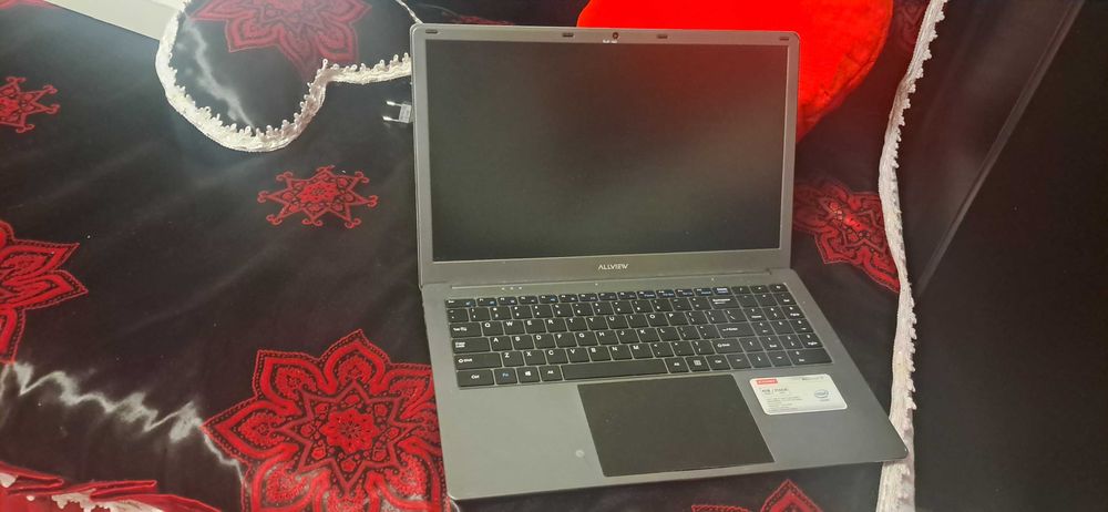 Laptop Allview 275 lei