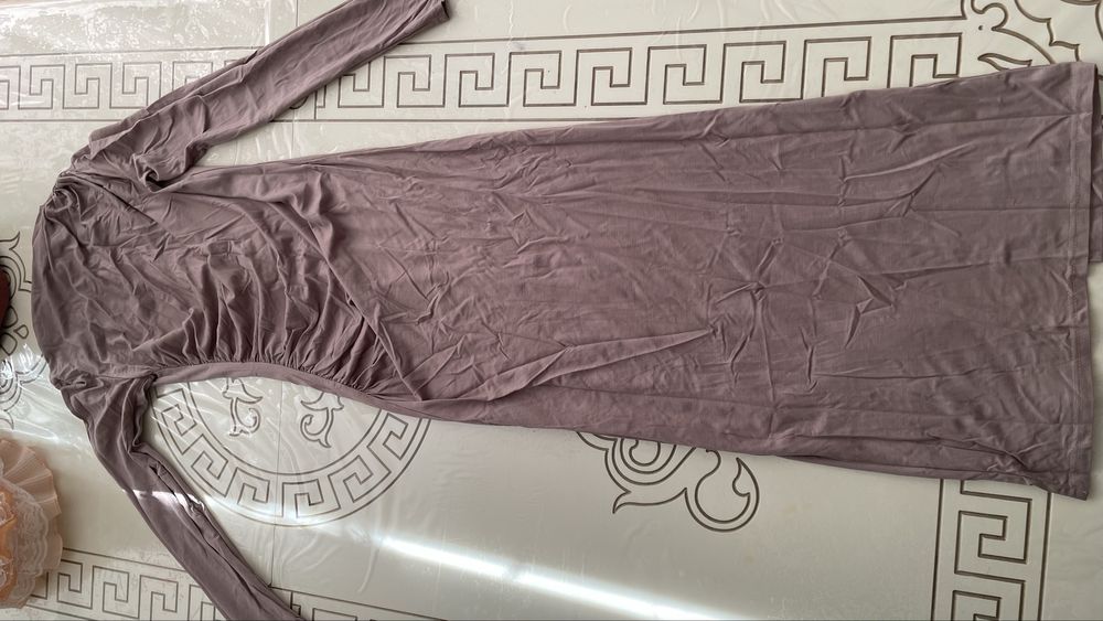 Платья женские вечерние