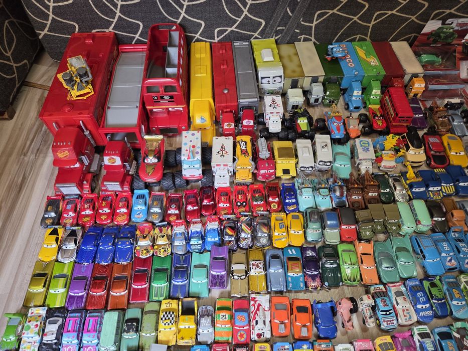Masinute disney cars metalice