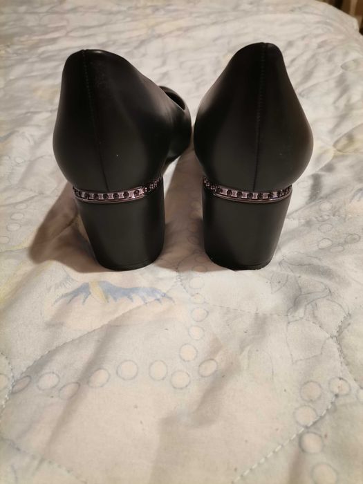 Дамски обувки - еко кожа