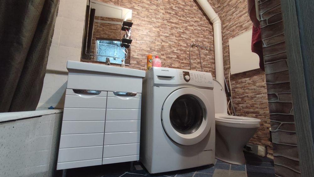 Сдам 2 ком квартиру ПОСУТОЧНО