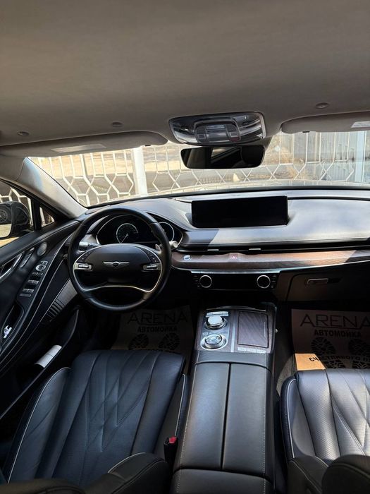 Genesis G 80  сотилади