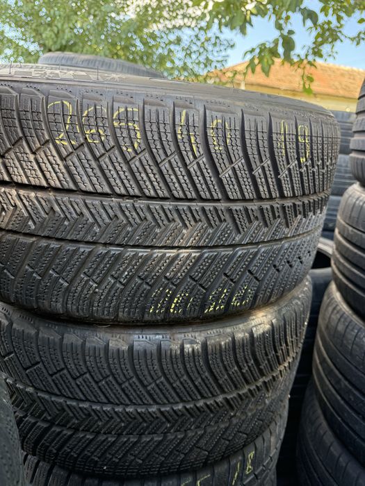 265/50/19255/45/50/55/19"245/40/45/19"235/35/40/50/55/19"225/35/40/45/