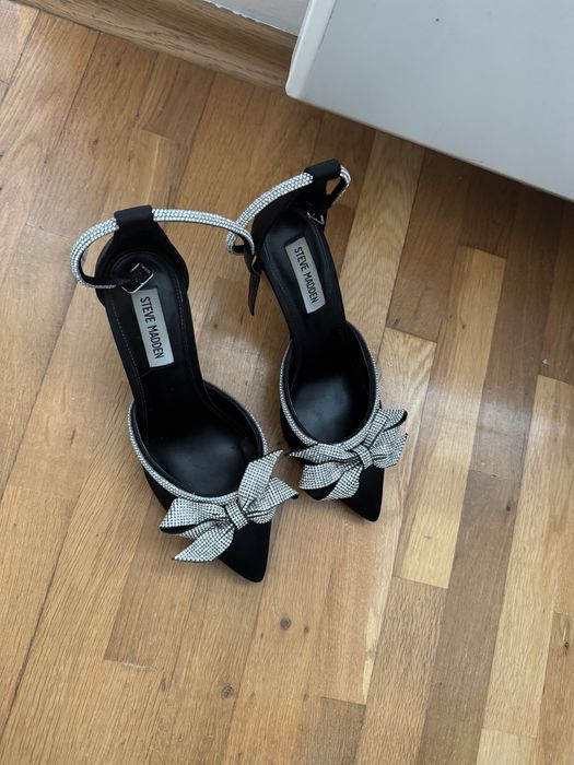 Токчета steve madden