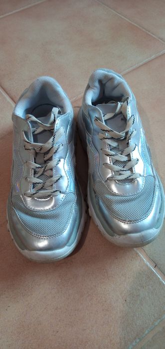 Детски спортни обувки 35 номер