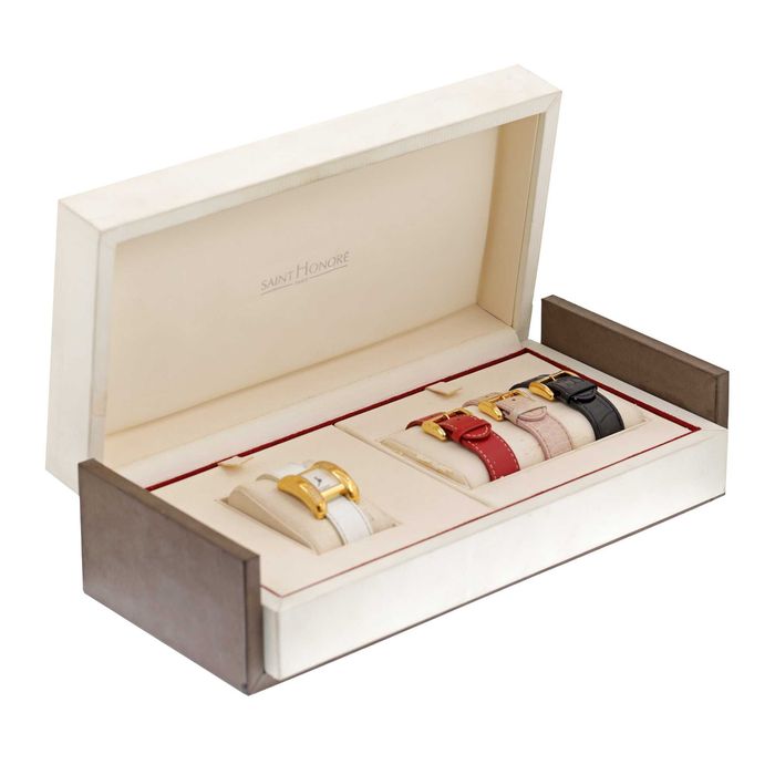 Ceas aurit Saint Honore, 44 diamante, curea tip pilot