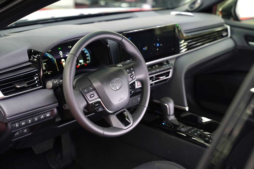 Toyota Camry (XV80) 2.5 Hybrid