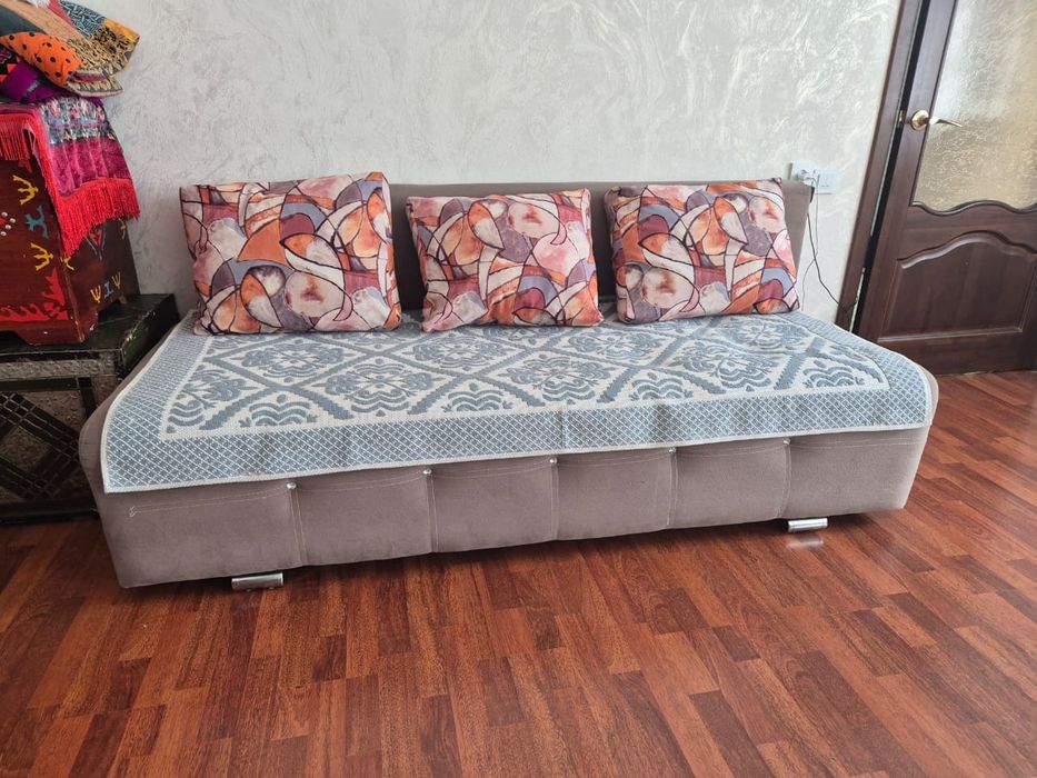 Продам тахта диван