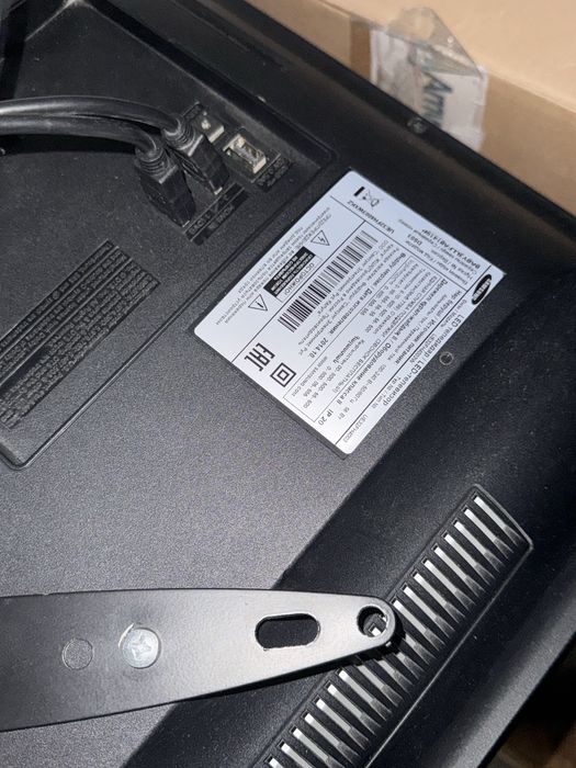 Продам телевизор самсунг