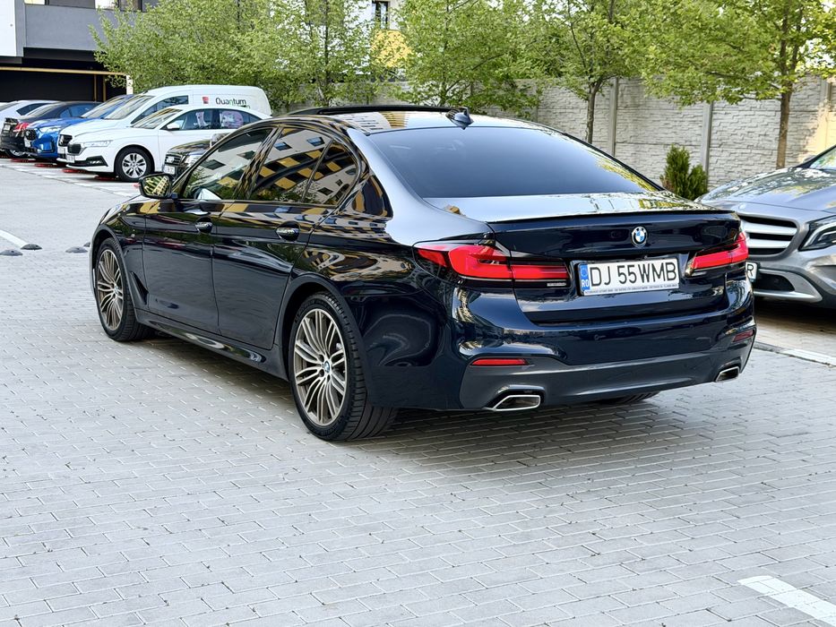 BMW 520d Xdrive M Packet - Camere 360, Distronic, Softclose, Harman Kardon