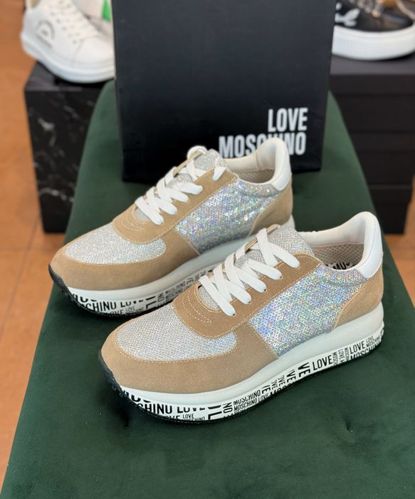 Дамски сникърси  Love Moschino JA15113G