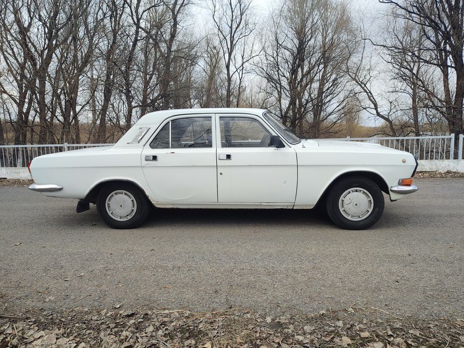 В продаже газ 2410 волга