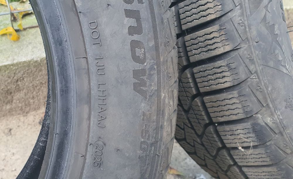 Anvelope iarnă 225/50/18