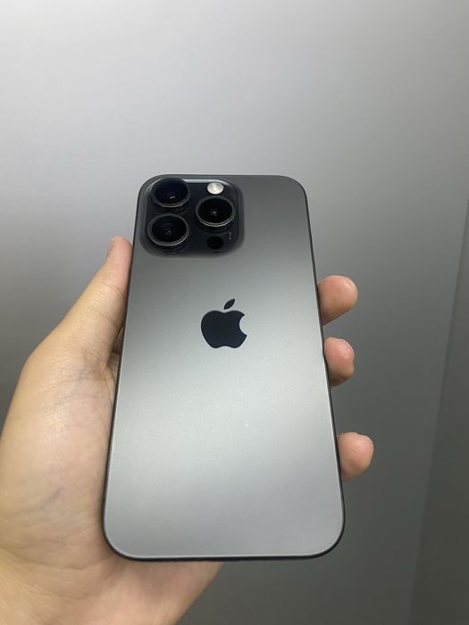 Продам IPhone 15 Pro