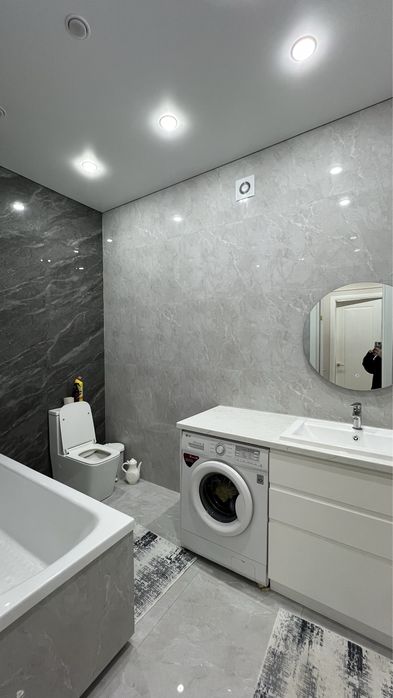 Продам 3 ком.кв 135 кв м2