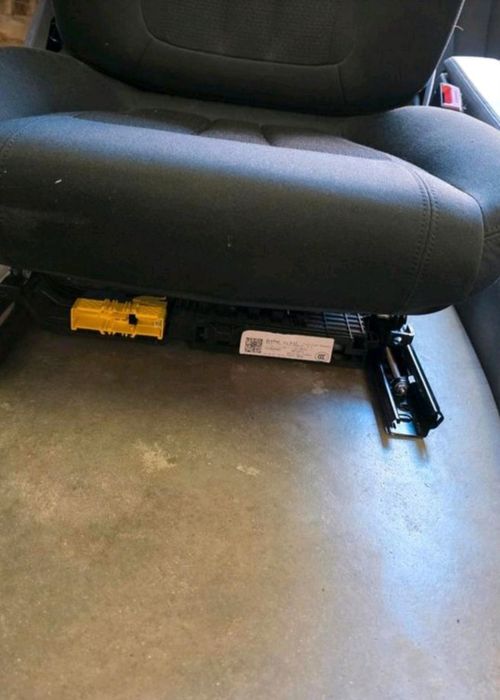 Interior complet BMW G30 BYAT – scaune față electrice + încălzire