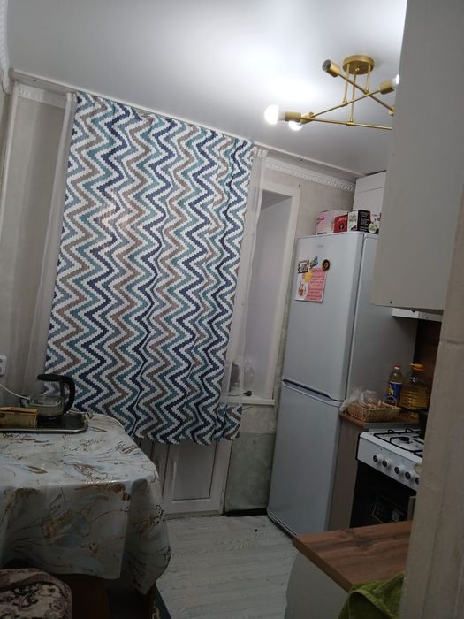 1 бөлмелі пәтер сатылымда 2-қабатта орналасқан.