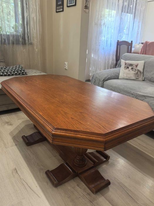 Мебели от масив дъб почти нови, без забележка!