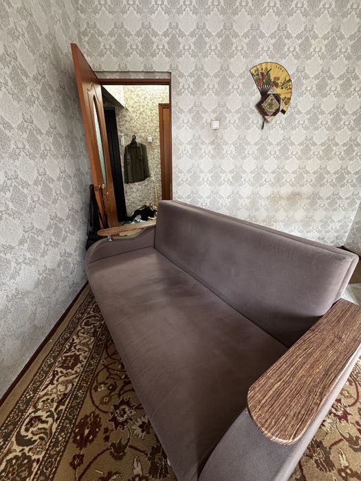 Продам Диван раздвижной