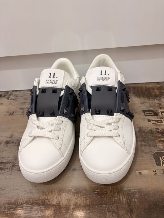 Обувки Valentino 37