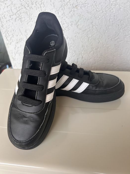 Маратонки Adidas
