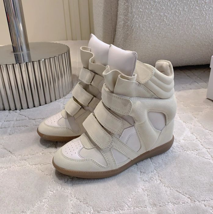 Isabel Marant Pe precomandă mărimi :35-40-