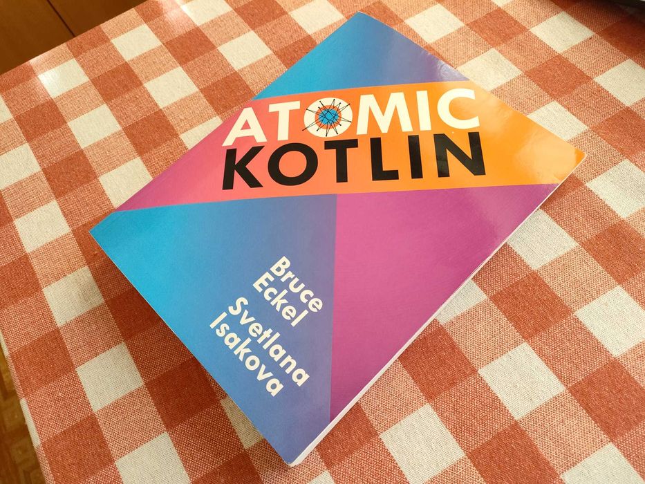 Книга Atomic Kotlin. Kotlin быстро: на англ. яз