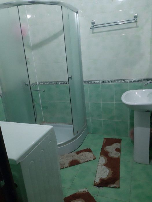 Сдам 3 ком квартиру на 3 этаже кирпичного дома