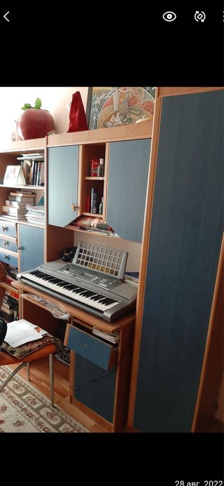 Стенка детская ( подростковая) с шифоньером