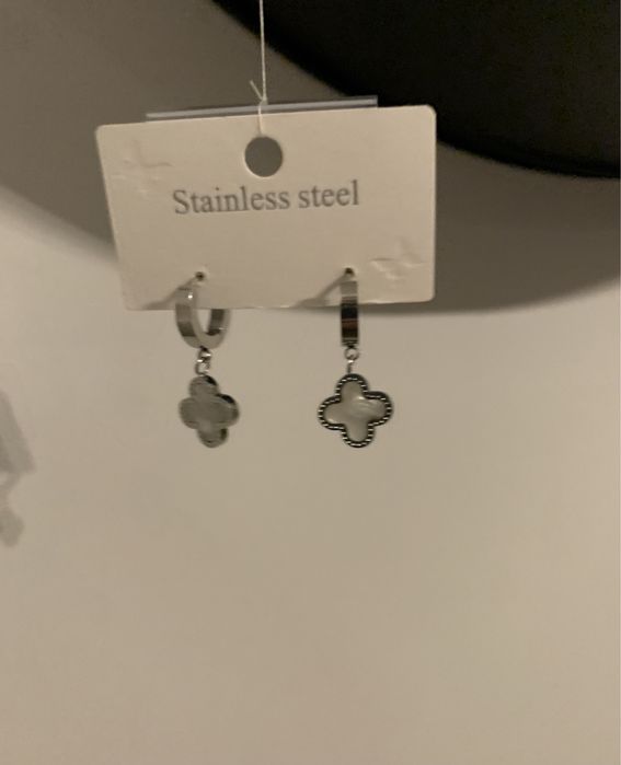 Обеци от неръждаема стомана