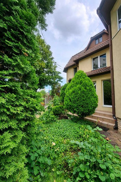 Casă individuală, 5 camere | Curte | 2 parcări | Gheorgheni, str. Inău