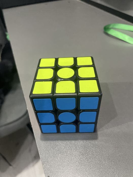Продам кубик рубик магнитный
