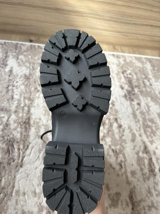 Дамски зимни боти