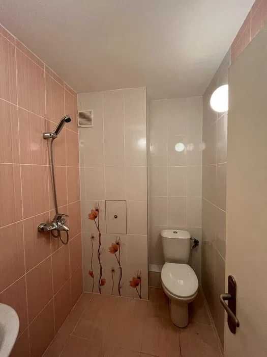 Дава се под наем Тристаен апартамент в Бургас, Център - 97 кв.м за 500 € - Снимка #4