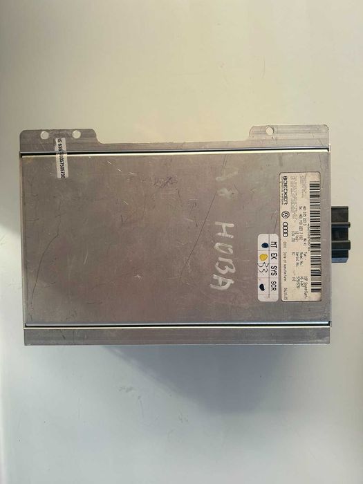 усилвател Audi A8 D3 модел 2002-2009 г. Amplifier Harman Becker #038S