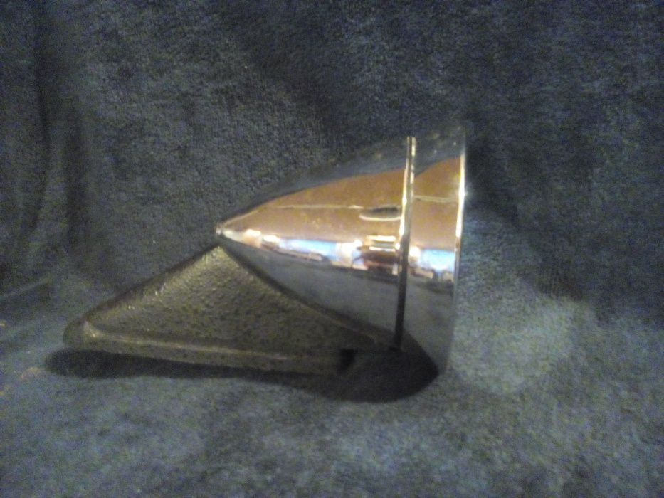 Огледало за ретро автомобил