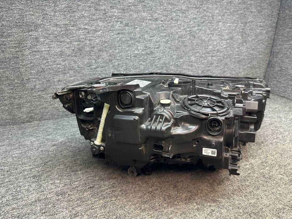 Far stanga laser BMW SERIA 7 G11 facelift