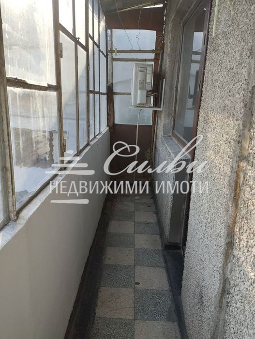 Едностаен ЮЖЕН апартамент - кв. Добруджански